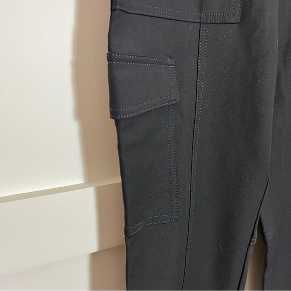 NWT Banana Republic Black Cargo Pants - Picture 4 of 7